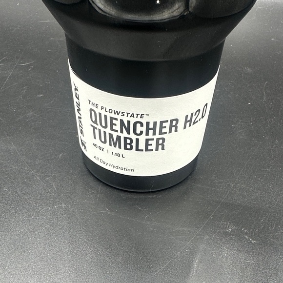 Stanley Halloween Spellcast Black 40oz H2.0 Flowstate Quencher Tumbler IN HAND - Picture 5 of 6